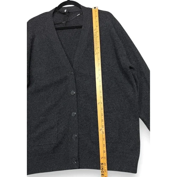 Naadam Cardigan Sweater Womens M Gray 100% Cashmere V Neck Academia Minimalist - Picture 9 of 9